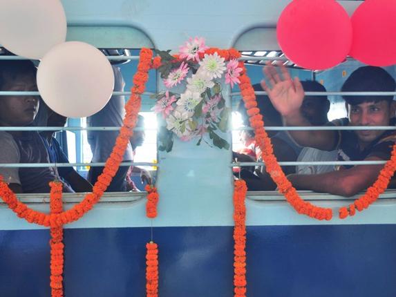 Suresh Prabhu flags off Delhi-Agartala Sundari Express