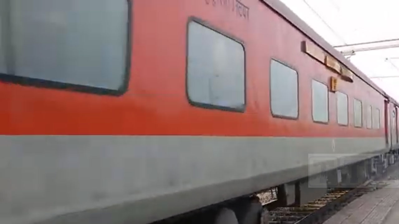 Dibrugarh - New Delhi Rajdhani Special