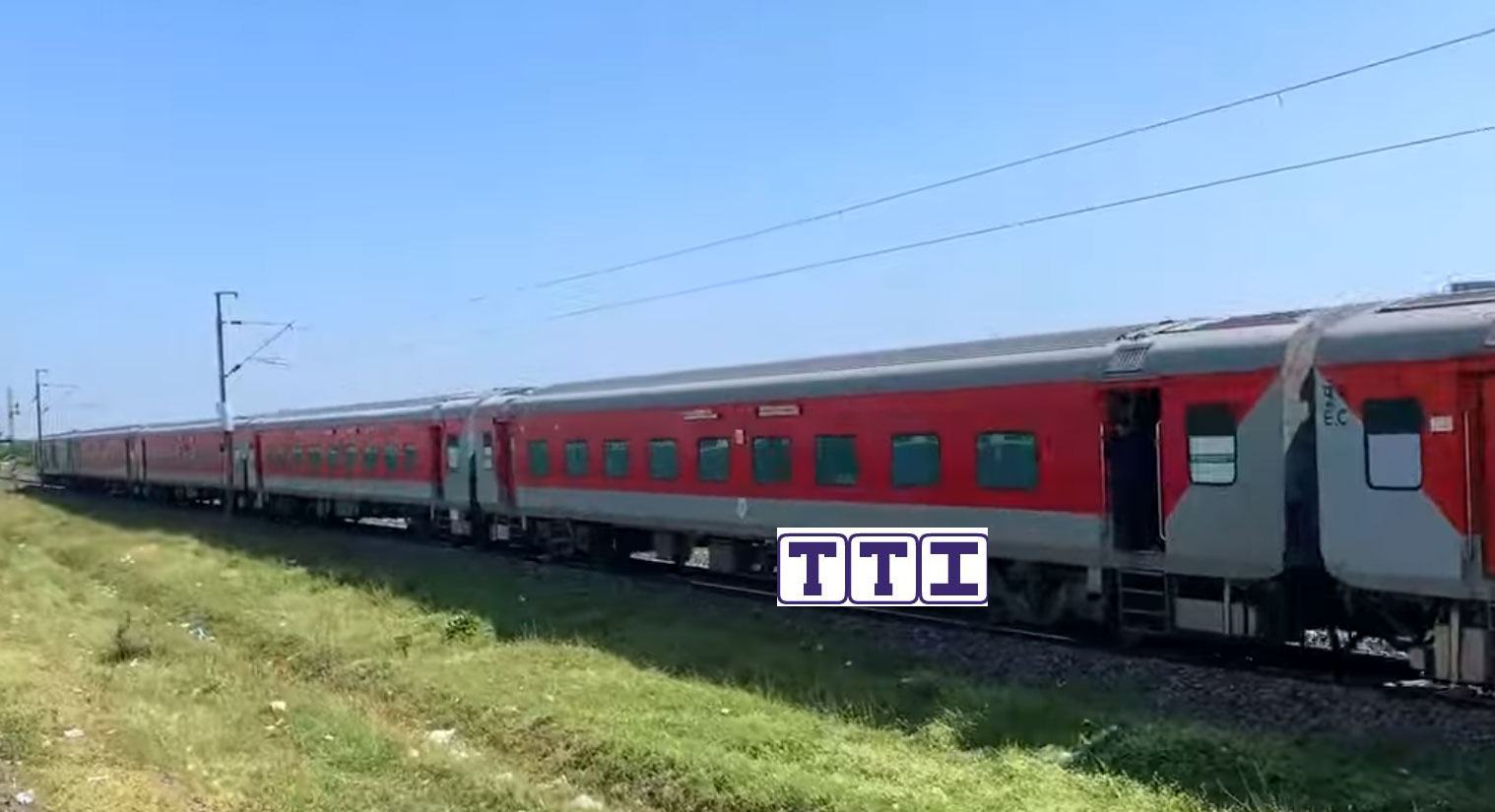 SMVT Bengaluru - Patliputra SF Express