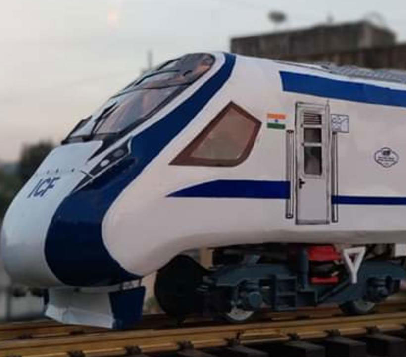 Varanasi - New Delhi Vande Bharat Express