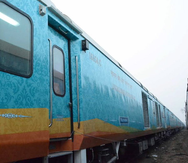 अटकलें खत्म: 18 दिसम्बर से गोरखपुर से चलेगी हमसफर ट्रेन