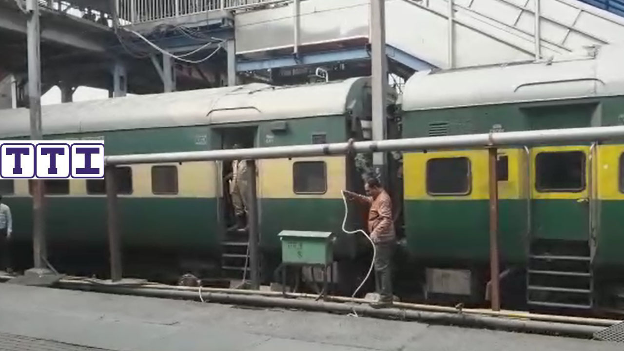 Amritsar - Saharsa Garib Rath Express